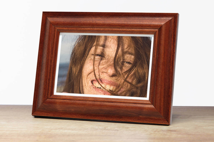 Ramka drewniana VIESTE 2074, szlachetna i trwała fotoramka na zdjęcia, plakaty lub obrazy - kolor brązowy