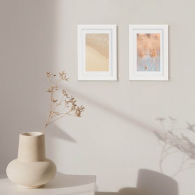 Biała ramka na zdjęcia FDM 1 w rozmiarze 21x30 cm