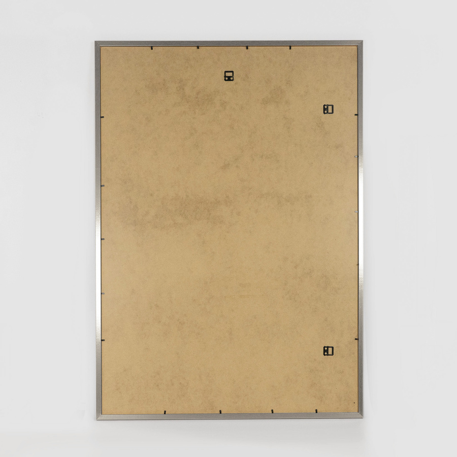 Ramka z passe partout na zdjęcia w rozmiarze 70x100 cm z okienkiem passe partout 60x80 cm