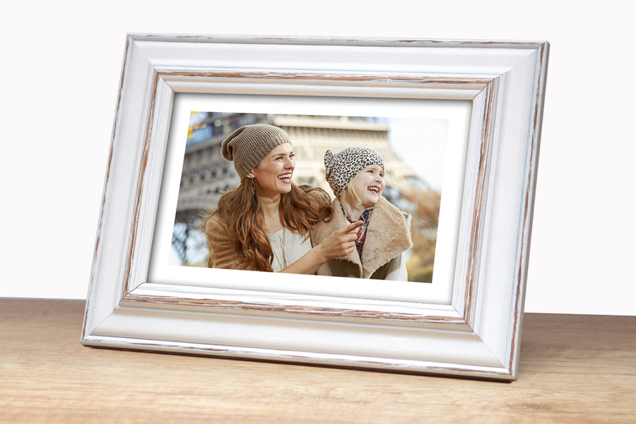 Ramka drewniana MAROTTA 2813, fotoramka na zdjęcia, plakaty lub obrazy - kolor biało-brązowy, przetarcia