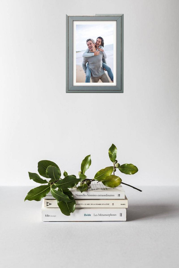 Ramka drewniana MARINA 2791, nowoczesna fotoramka na zdjęcia, plakaty lub rysunki - kolor szary, przetarcia