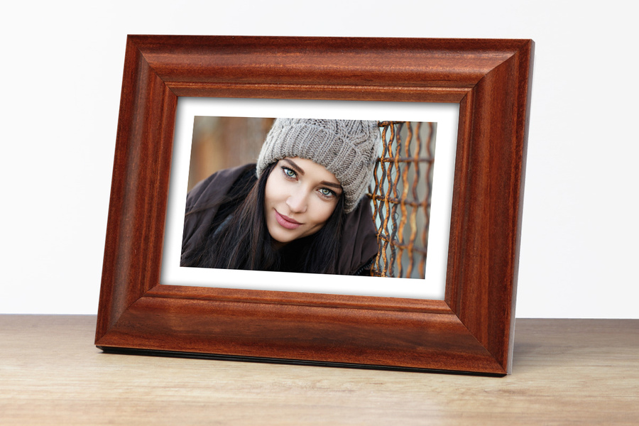 Ramka drewniana VIESTE 2074, szlachetna i trwała fotoramka na zdjęcia, plakaty lub obrazy - kolor brązowy