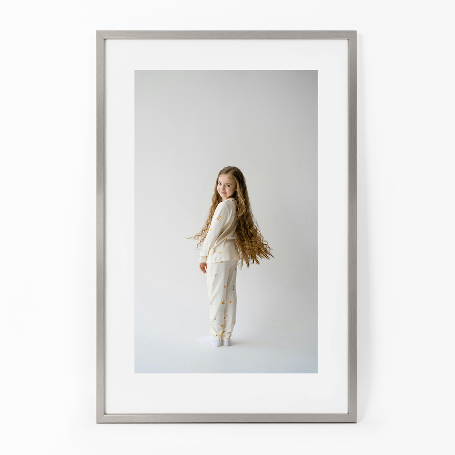 Srebrna ramka na zdjęcia LUX S w rozmiarze 40x60 cm