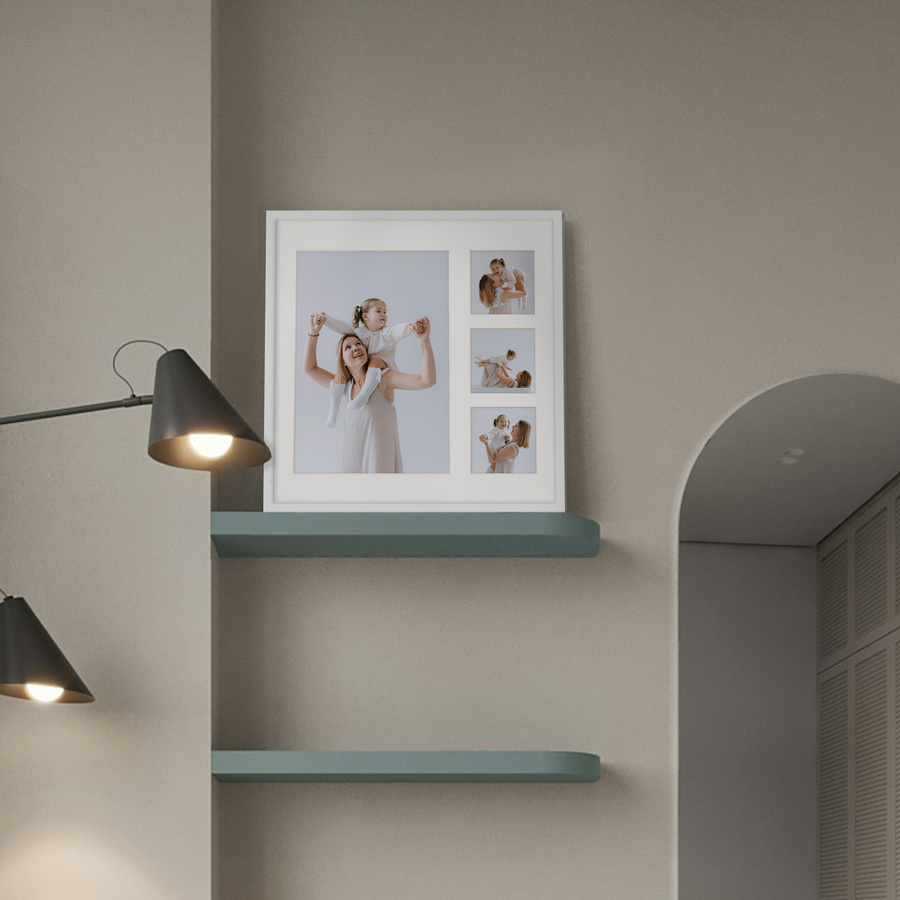 Foto galeria 40x40 cm na 4 zdjęcia o wymiarach 21x30 cm i 9x9 cm w białym kolorze