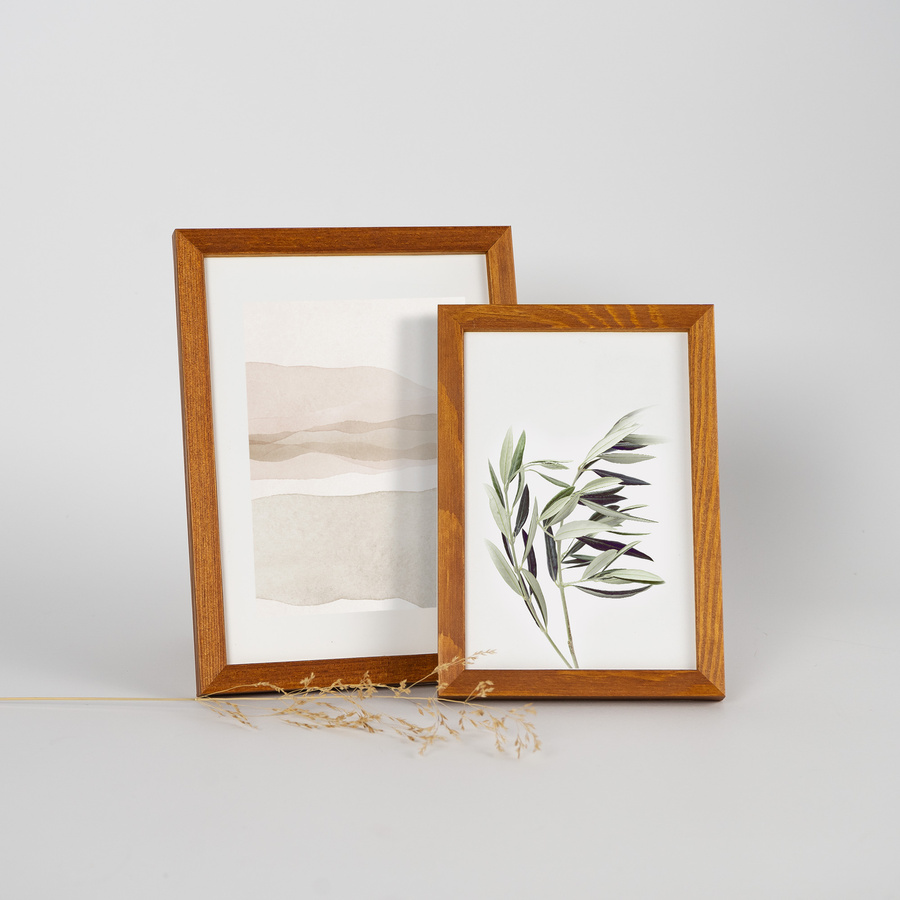 Ramka drewniana PINIA 3324, płaska fotoramka na zdjęcia, plakaty lub rysunki - kolor jasny brąz