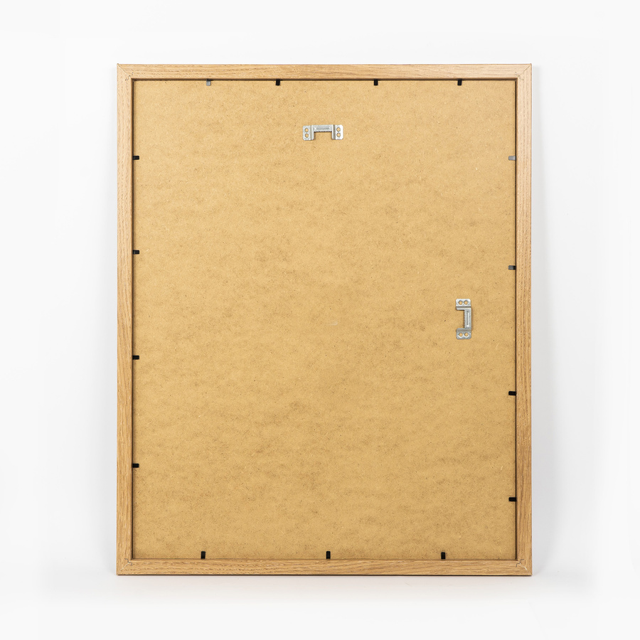 Naturalna ramka z passe partout na zdjęcia w rozmiarze 40x50 cm z passe partout 30x40 cm