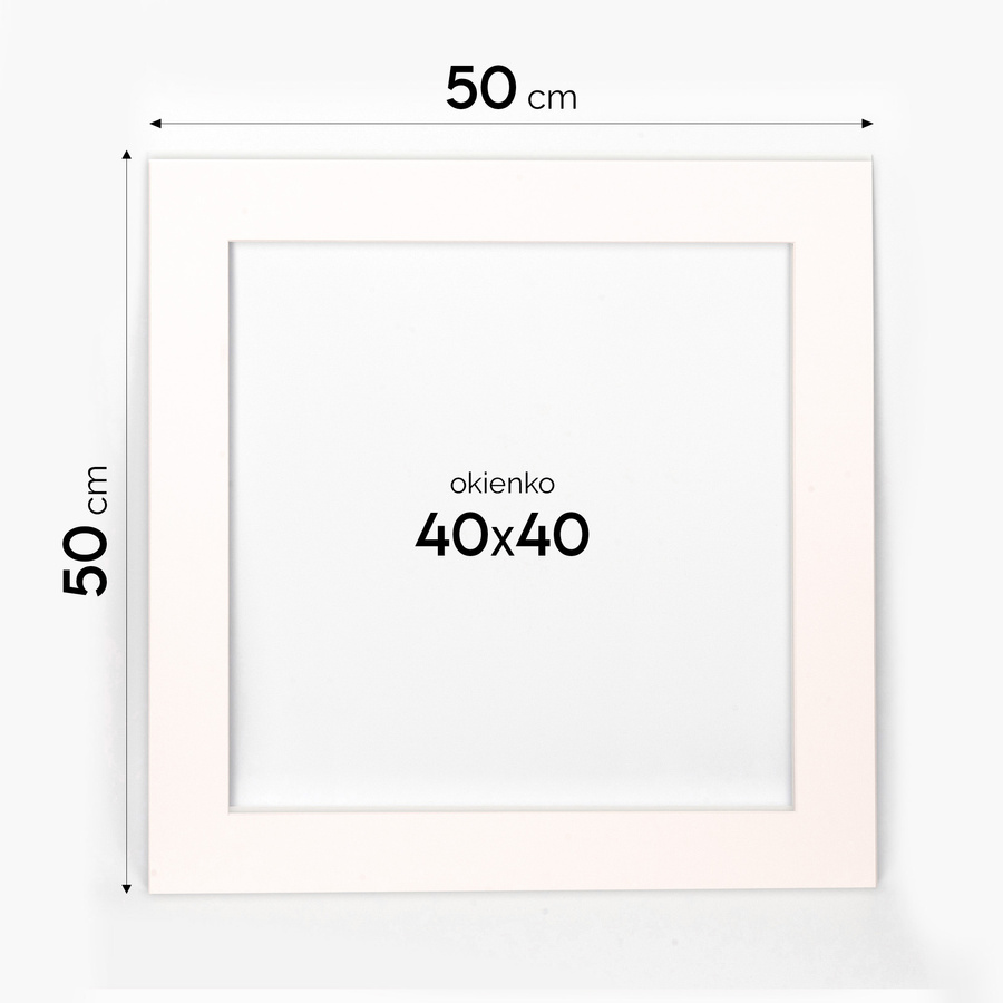 Ramka 50×50 cm w złotym kolorze z passe-partout przeznaczonym na zdjęcia 40×40 cm.