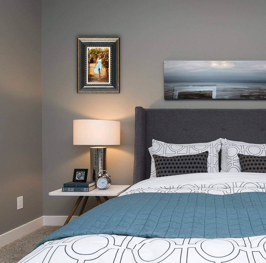 Ramka drewniana PATERNO 2124, ozdobna fotoramka na zdjęcia, plakaty lub obrazy - kolor czarny, złocenia