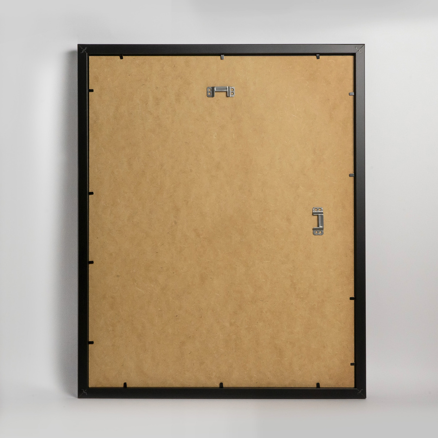 Czarna ramka na zdjęcia w rozmiarze 40x50 cm