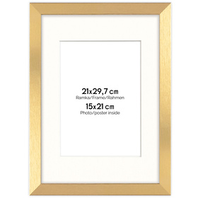 Złota ramka z passe partout na zdjęcia w rozmiarze 21X29,7 cm z okienkiem passe partout 15x21 cm