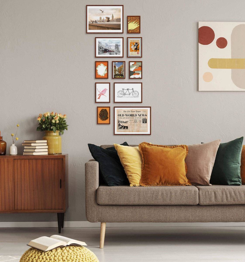 Galeria ścienna PINIA 3 GF0005. Zestaw brązowych ramek na ścianę