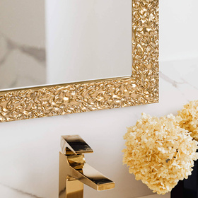 Lustro wiszące w złotej ramie 80x100 cm