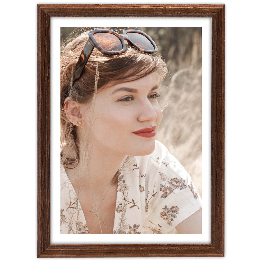 Ramka drewniana PRESTO 1856, szlachetna fotoramka na zdjęcia, plakaty lub rysunki - kolor brązowy