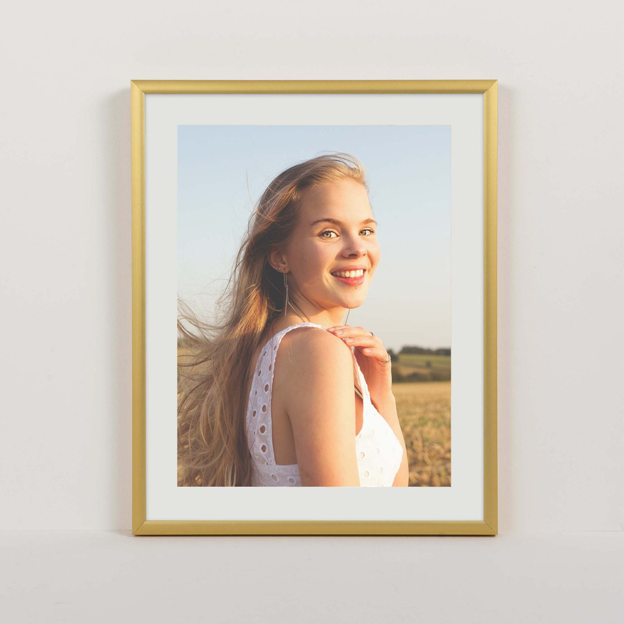 Ramka aluminiowa ROYALL Złota 24x30 cm