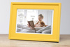 Ramka drewniana RIVOLI 2827, nowoczesna fotoramka na zdjęcia, plakaty lub rysunki - kolor żółty