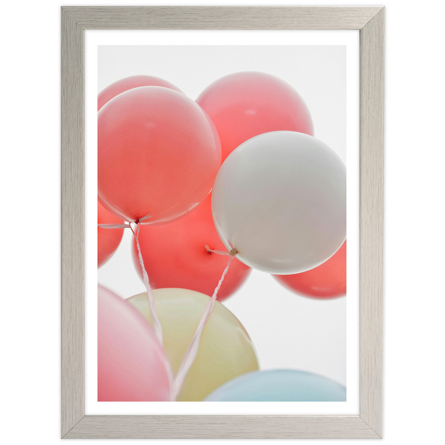 Srebrna ramka na zdjęcia w rozmiarze 15x21 cm