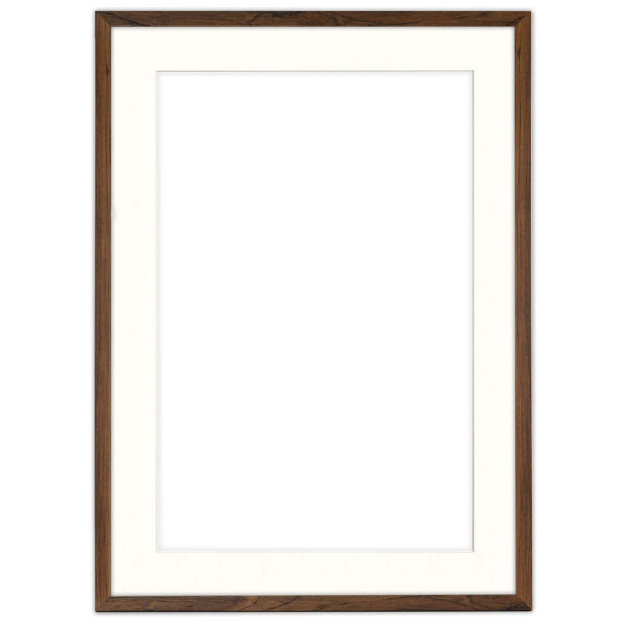 Brązowa ramka z passe partout na zdjęcia w rozmiarze 50x70 cm z okienkiem passe partout 40x60 cm