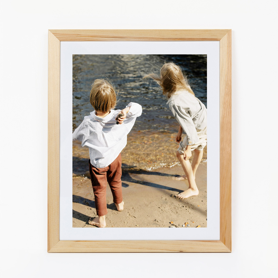 Ramka z drewna surowego na zdjęcia RAW 28x35 cm