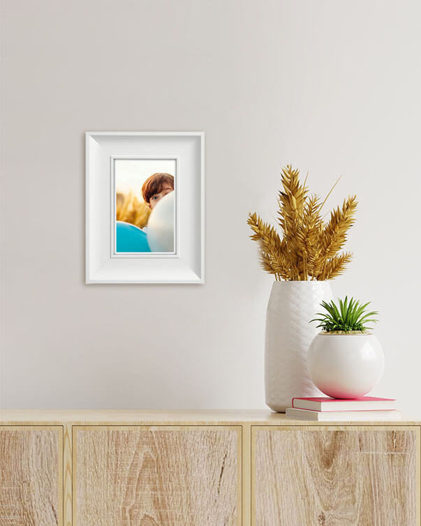 Ramka drewniana SALETTI 2125, klasyczna fotoramka na zdjęcia, plakaty lub obrazy - kolor biały