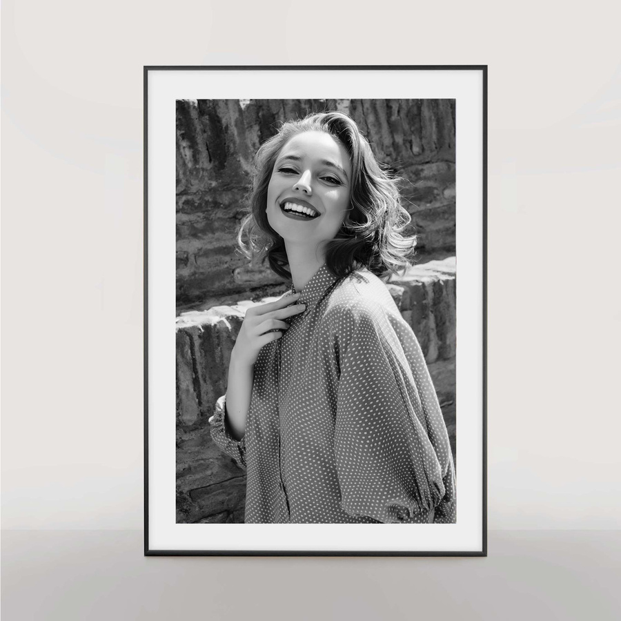 Ramka aluminiowa ROYALL 2 Czarna 70x100 cm