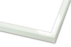Rama do obrazów, zdjęć oraz plakatów na wymiar LUCA #2590. Wysoka nowoczesna, drewniana oprawa -kolor biały lakier połysk