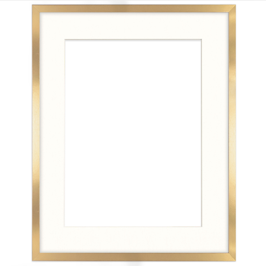 Ramka 40×50 cm w złotym kolorze z passe-partout przeznaczonym na zdjęcia 30×40 cm.