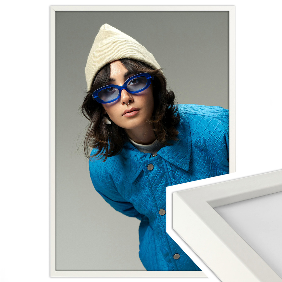 Biała ramka na zdjęcia FDM 1 w rozmiarze 40x60 cm