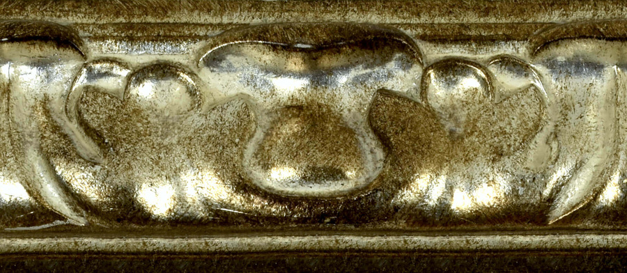 Rama do obrazów, zdjęć, luster na wymiar LUCA #2553. Ornamentowana drewniana oprawa - holenderka, kolor srebro szampańskie