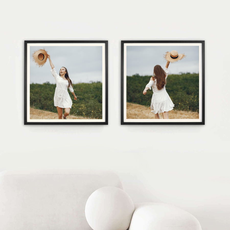 Czarna ramka na zdjęcia w rozmiarze 50x50 cm