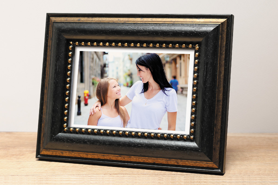 Ramka drewniana PATERNO 2124, ozdobna fotoramka na zdjęcia, plakaty lub obrazy - kolor czarny, złocenia