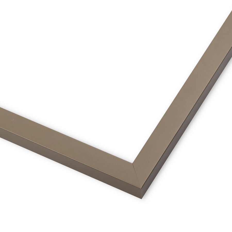 Rama do obrazów, zdjęć oraz plakatów na wymiar LUCA #2795. Płaska nowoczesna, drewniana oprawa - kolor jasny brąz matowa