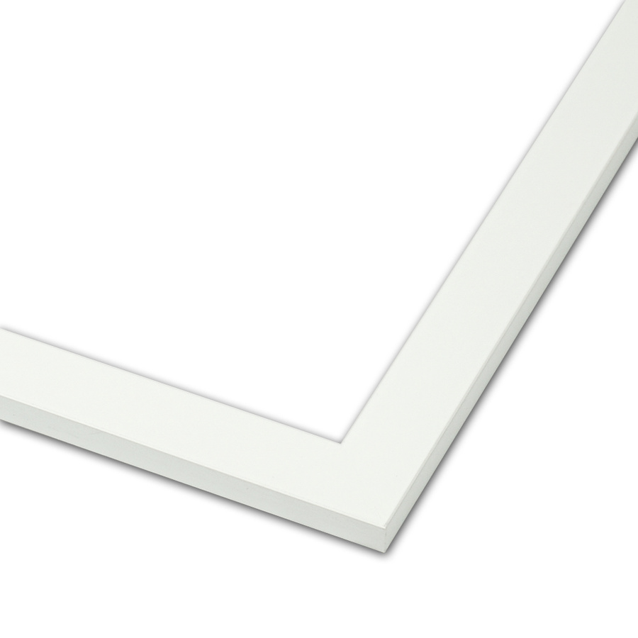 Ramka na zdjęcia, rysunki, plakaty na wymiar LUCA #1342. Nowoczesna, płaska drewniana oprawa wykończona w białej tonacji