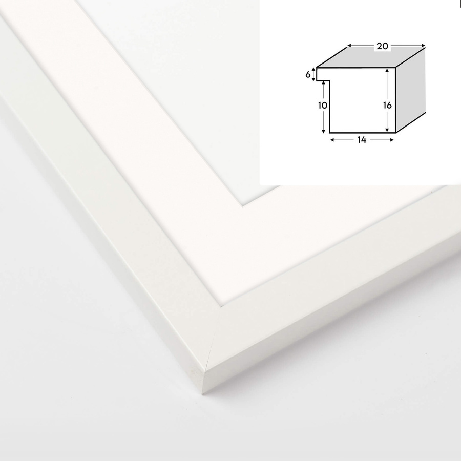 Biała ramka z passe partout na zdjęcia w rozmiarze 21X29,7 cm z okienkiem passe partout 15x21 cm