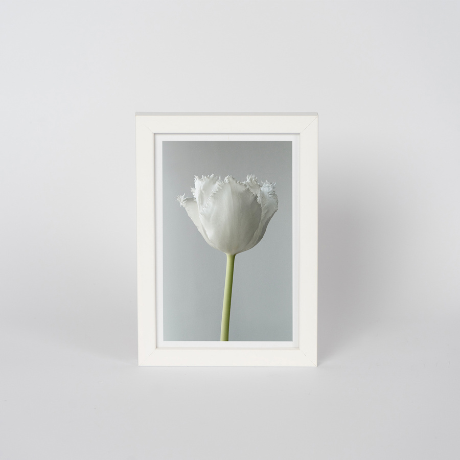 Ramka drewniana PINIA 3326, płaska fotoramka na zdjęcia, plakaty lub rysunki - kolor biały