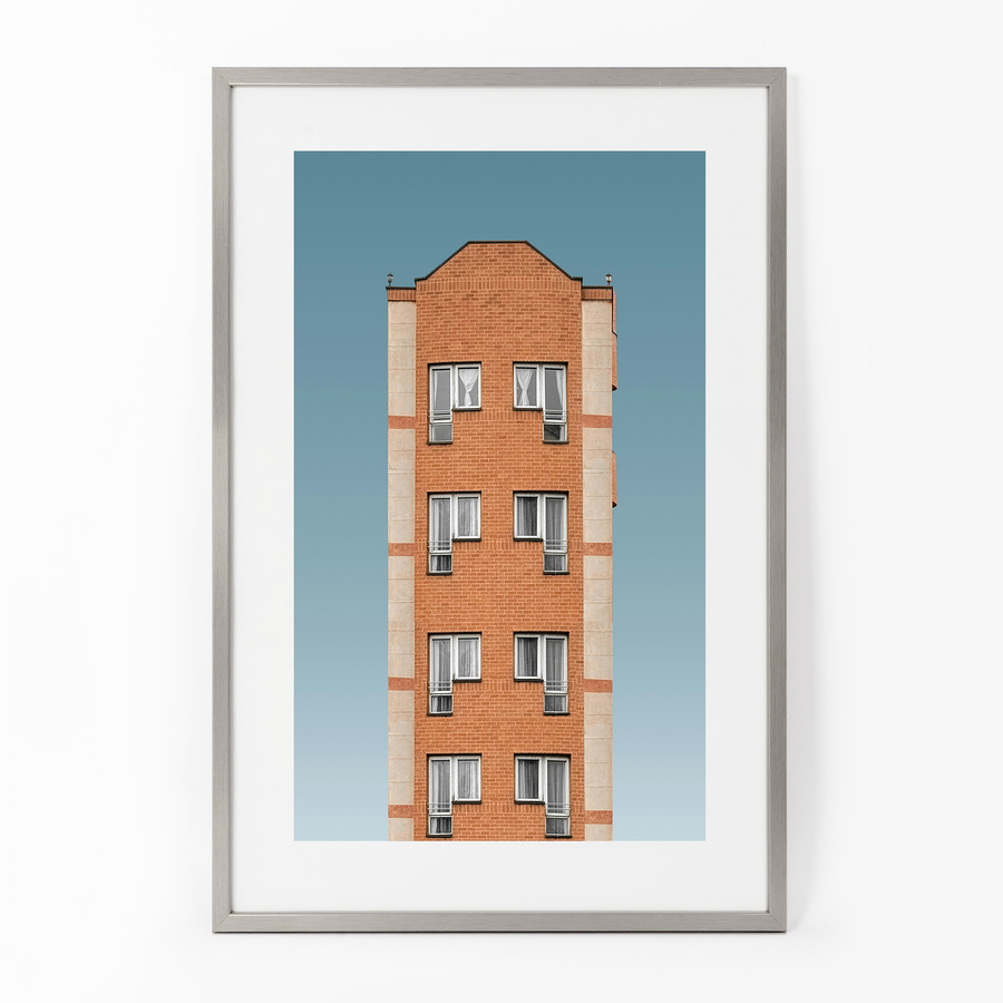 Srebrna ramka na zdjęcia w rozmiarze 40x60 cm