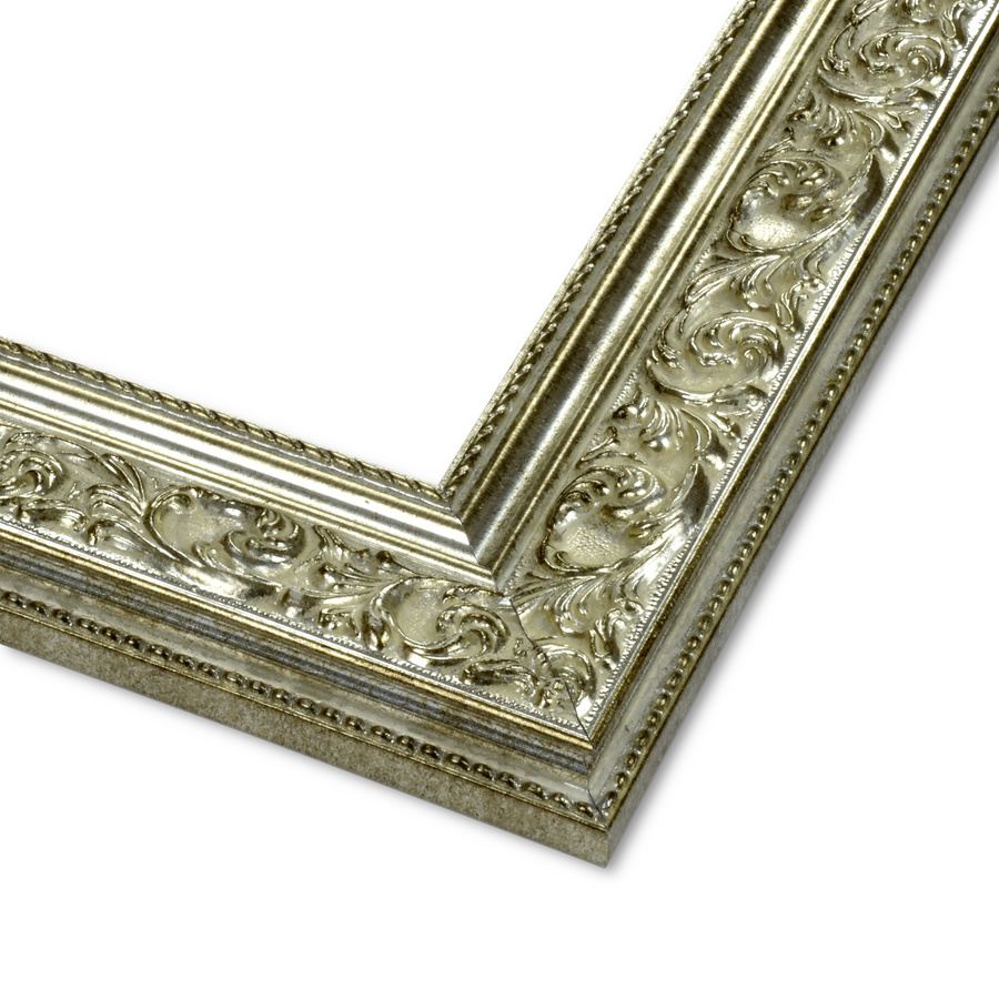 Rama do obrazów, zdjęć oraz luster na wymiar LUCA #2544. Ozdobna ornamentowana, drewniana oprawa - kolor srebrny, patyna