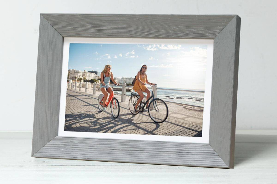 Ramka drewniana COLLE 2983, nowoczesna fotoramka na zdjęcia, plakaty lub rysunki - kolor szary