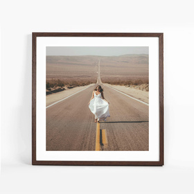 Ramka na zdjęcia w brązowym kolorze FDM 6 w rozmiarze 50x50 cm